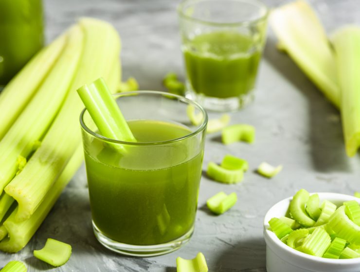 ALL YOU NEED TO KNOW ABOUT CELERY JUICE CLEANSE-min