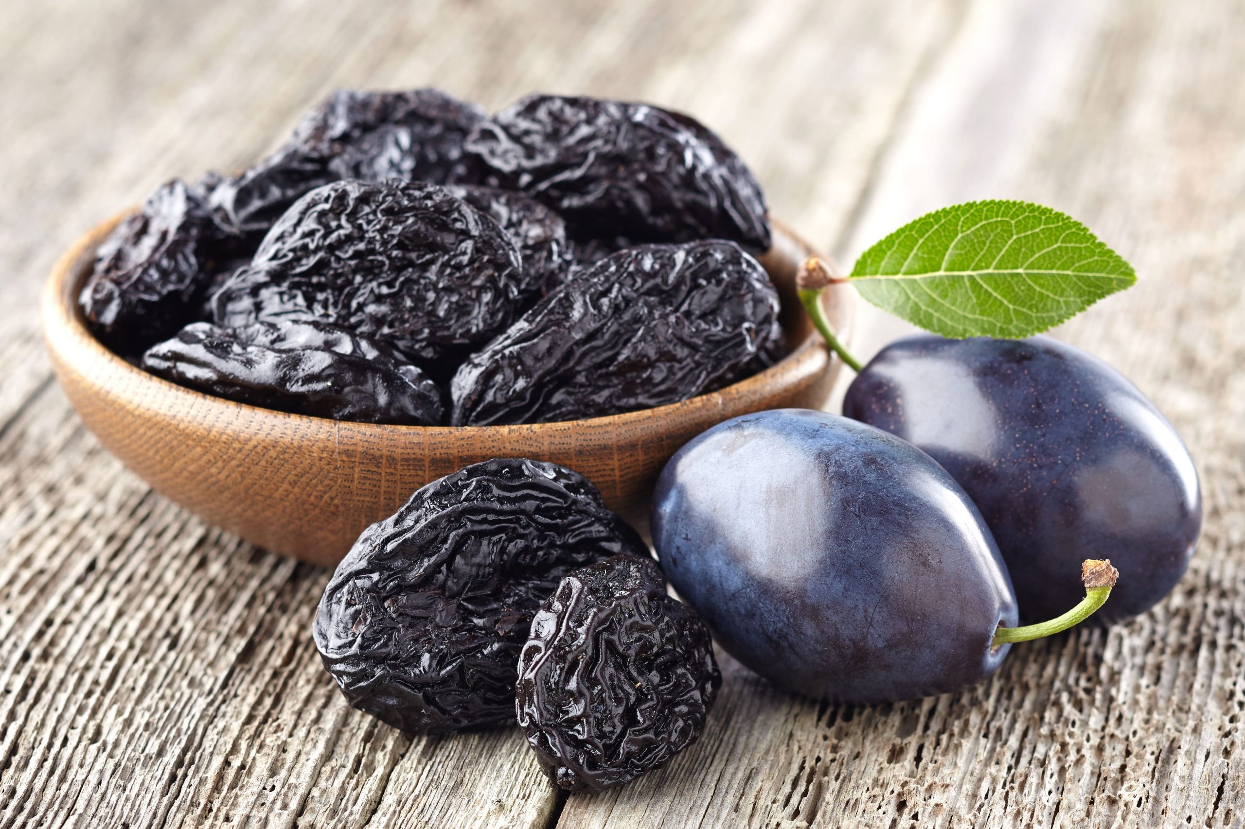 Prunes and Plums- Health Benefits-min