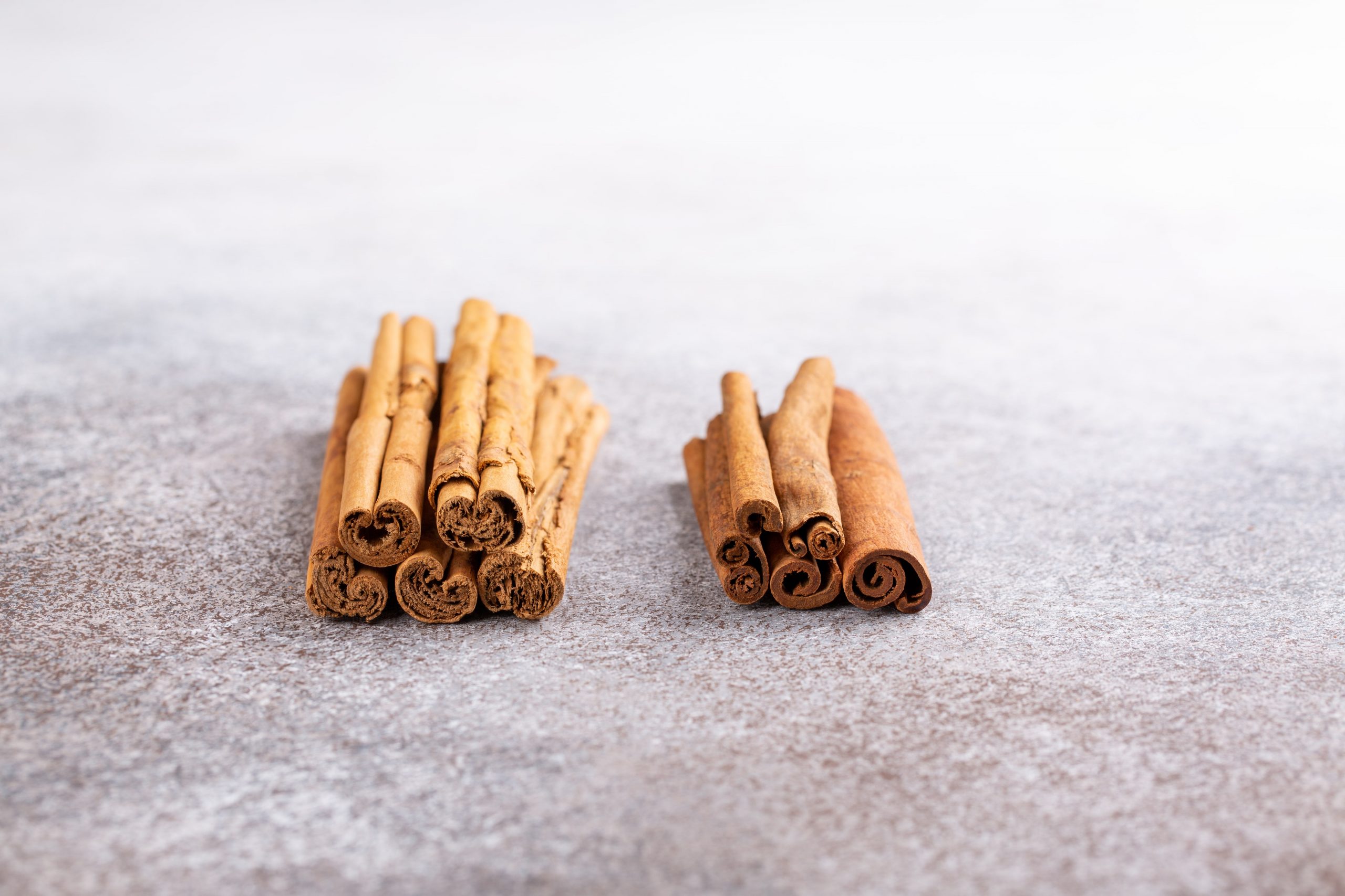 DIFFERENCES BETWEEN CASSIA AND CEYLON CINNAMON-min