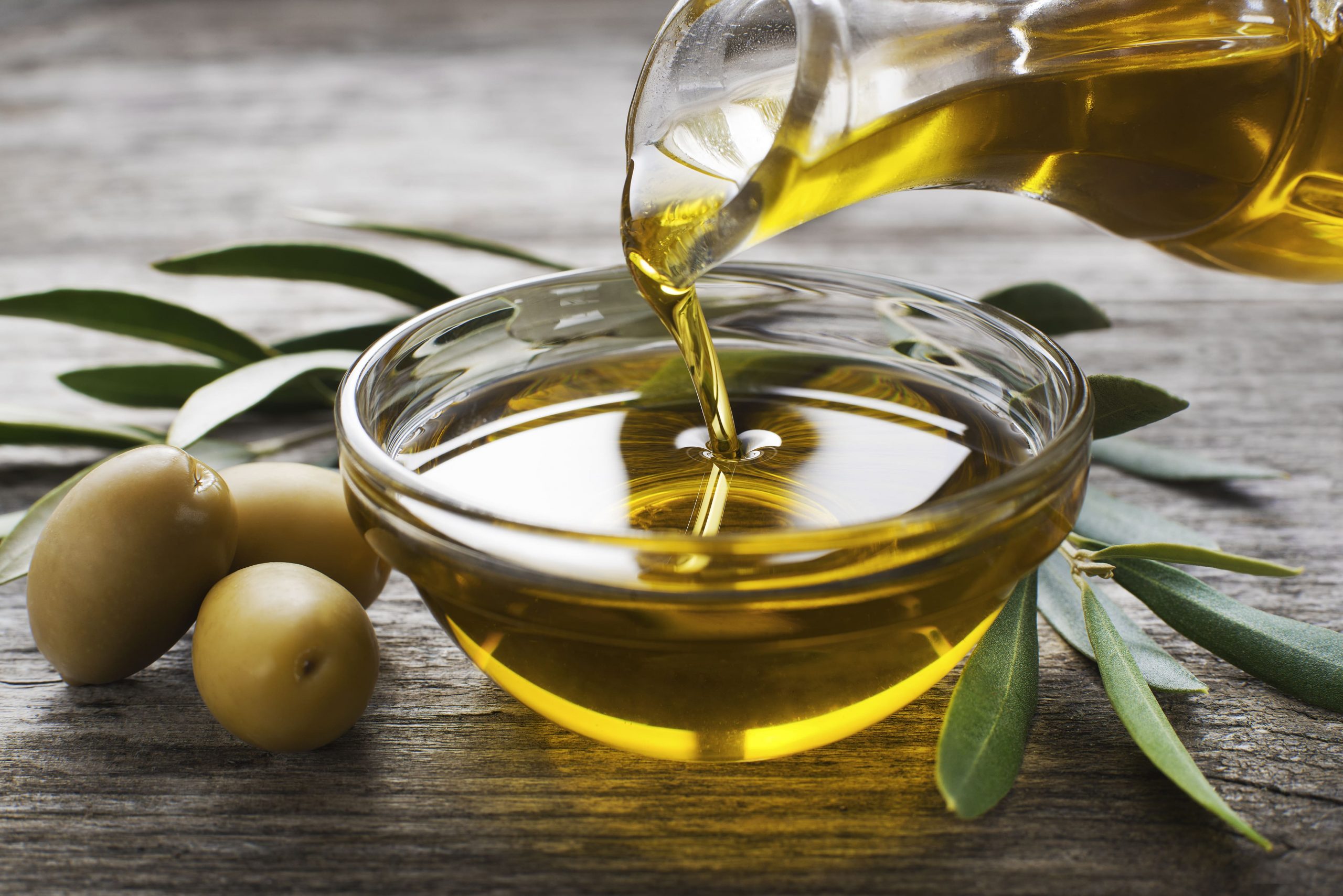 EXTRA VIRGIN OLIVE OIL – HEALTHIEST CHOICE OF FAT-min