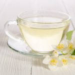 WHY YOU SHOULD DRINK WHITE TEA-min
