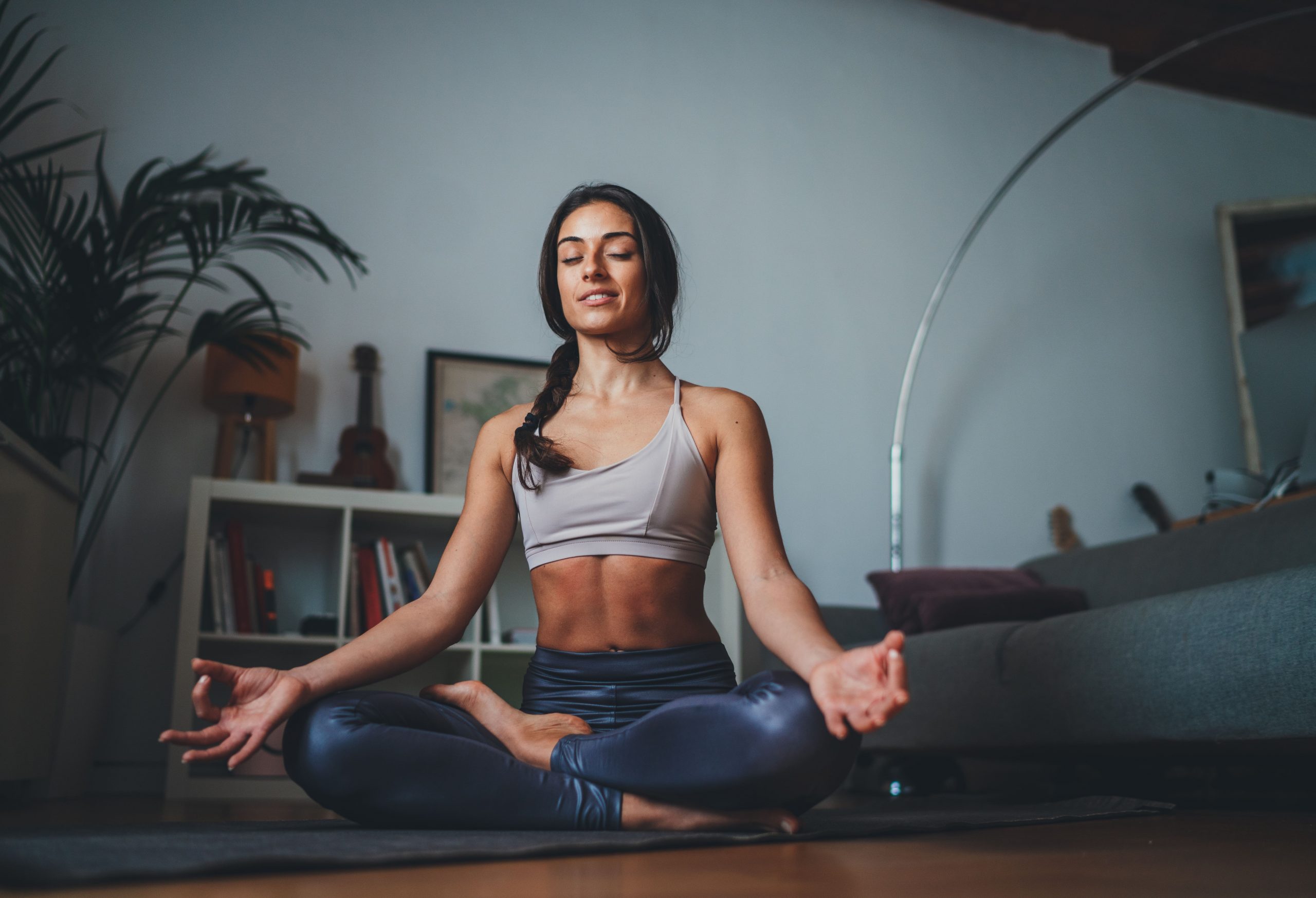 CBD AND MEDITATION – WHAT YOU SHOULD KNOW-min