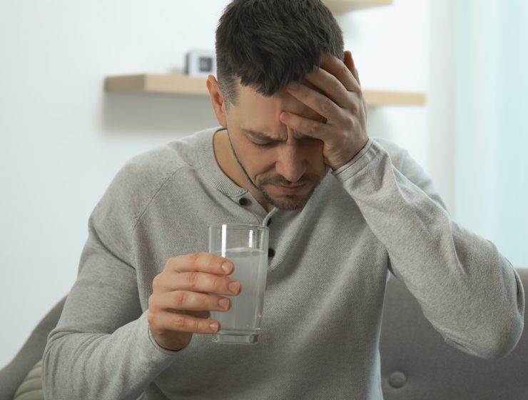 LEARN ABOUT THE ROLE PLAYED BY CBD IN CURING HANGOVER-min