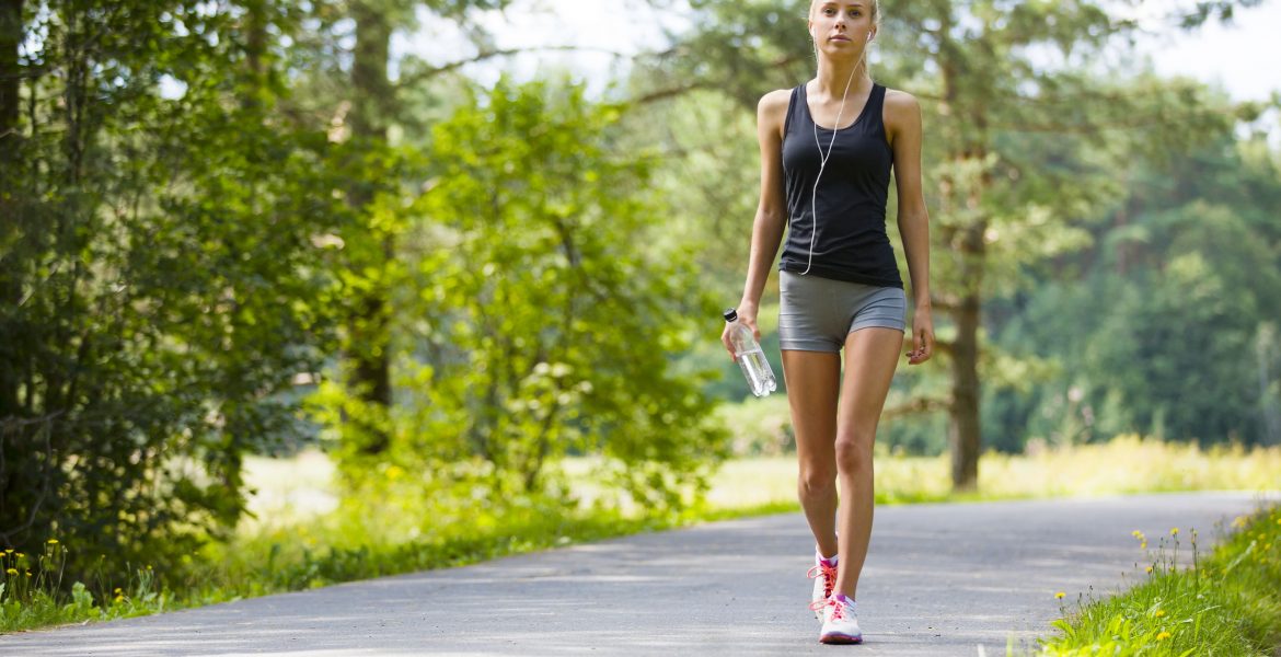 CAN WALKING HELP IN WEIGHT LOSS-min