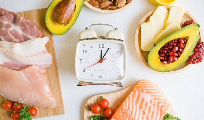 EVERYTHING YOU SHOULD KNOW ABOUT INTERMITTENT FASTING AND KETO DIET-min