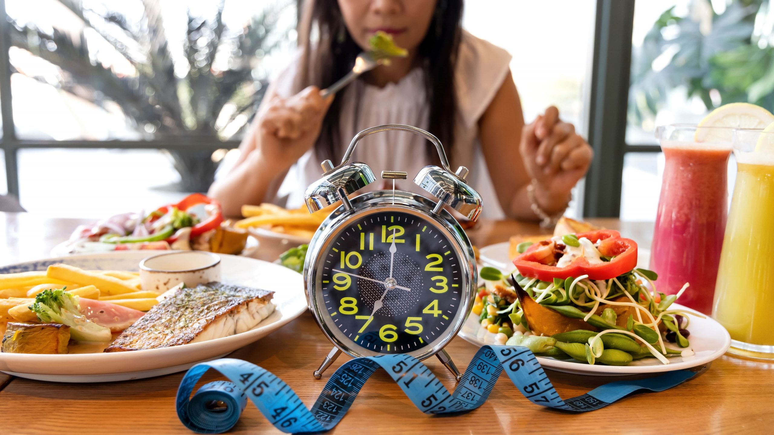 HOW DOES TIME RESTRICTED EATING WORK-min