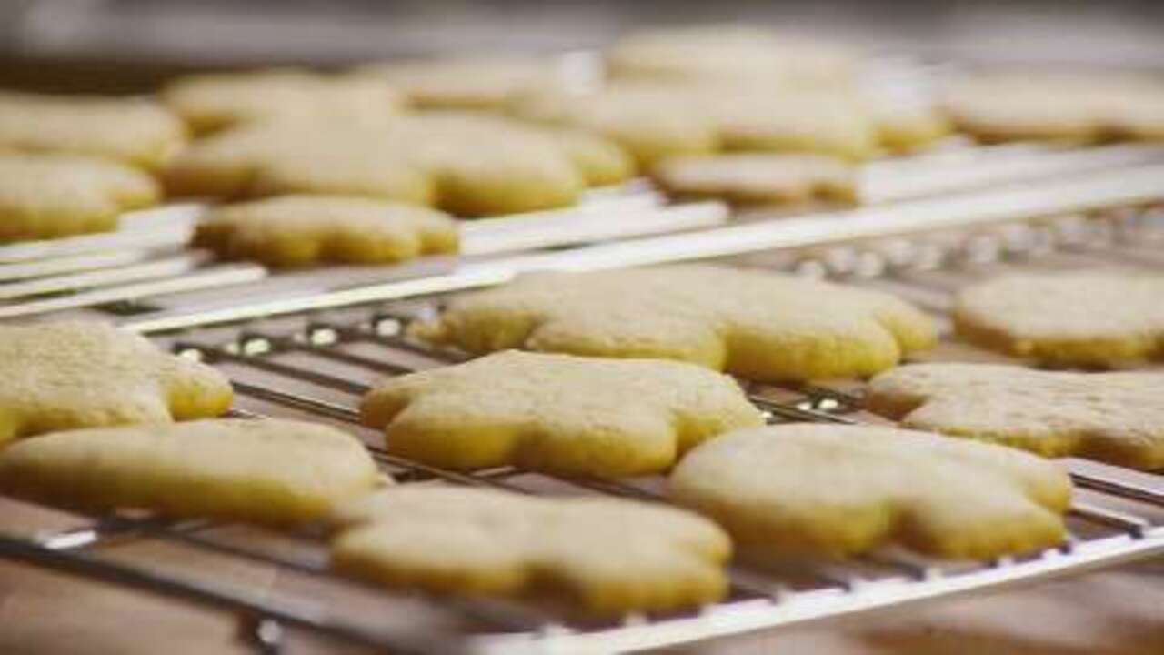 BEST ROLLED SUGAR COOKIES RECIPE WITH CBD