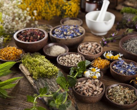FOUR NATURAL REMEDIES FOR YOUNGER-LOOKING SKIN-min