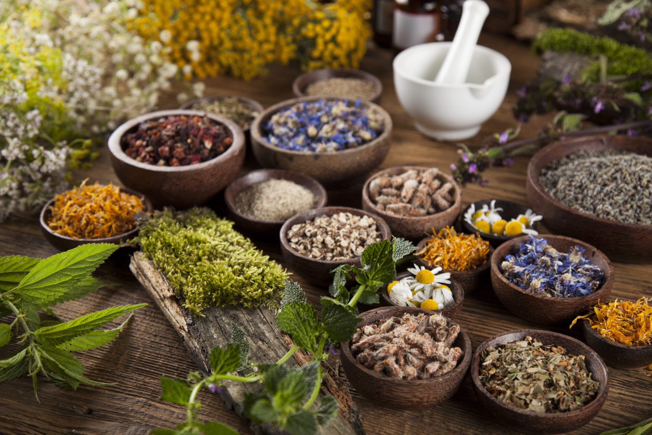 FOUR NATURAL REMEDIES FOR YOUNGER-LOOKING SKIN-min