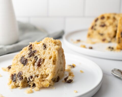 TRADITIONAL SPOTTED DICK (ENGLISH STEAMED PUDDING) RECIPE (WITH CBD)