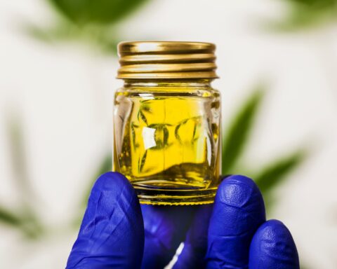 Topical CBD Oil For Eczema, Psoriasis, Rosacea, And Other Skin Conditions