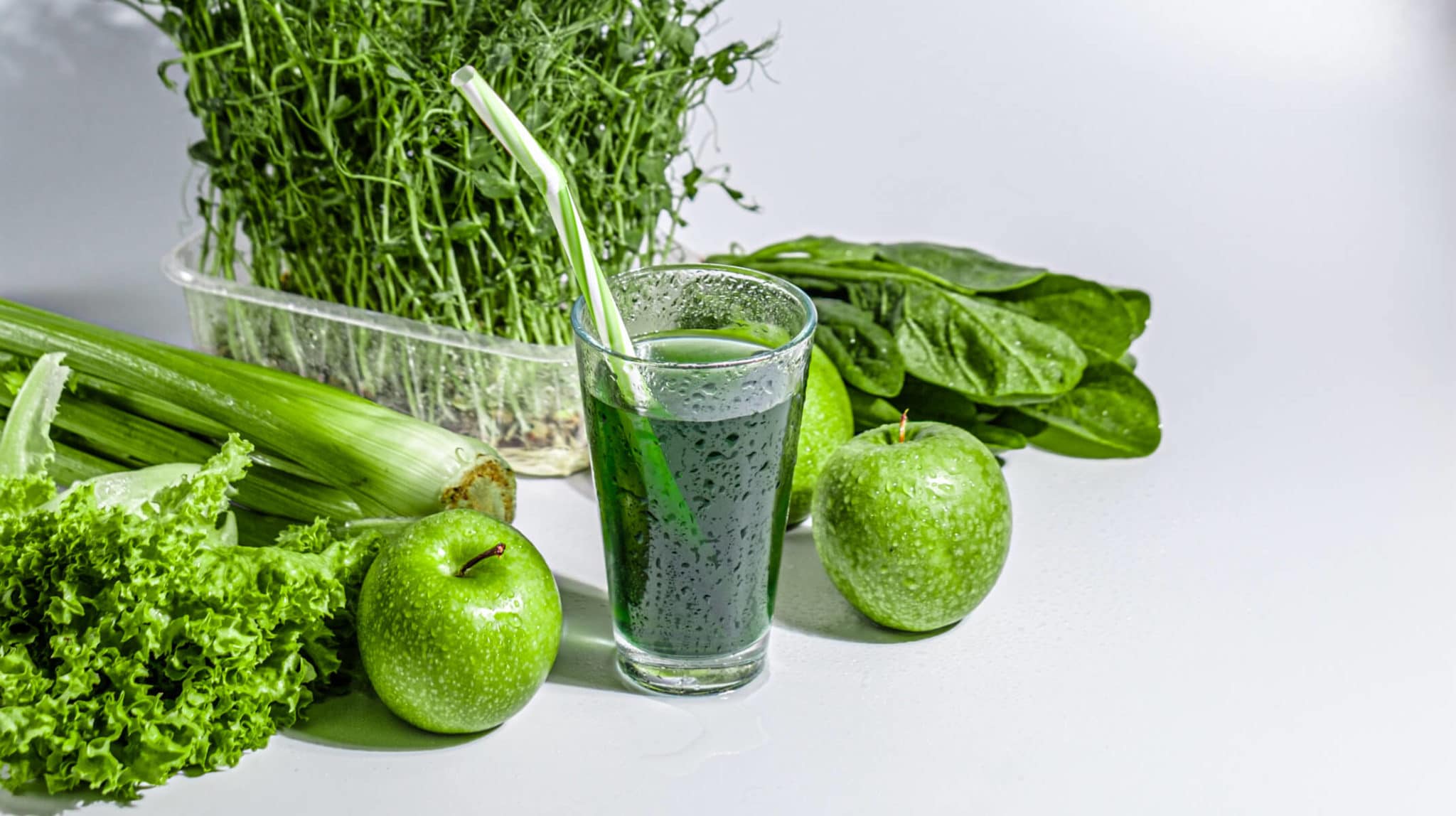 BENEFITS OF LIQUID CHLOROPHYLL AND CHLOROPHYLL WATER