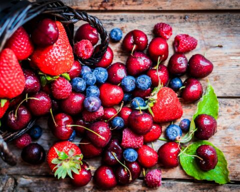 HOW BERRIES COULD REDUCE BLOOD SUGAR LEVELS