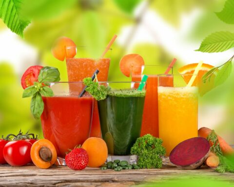 JUICES TO DRINK AS YOU AGE