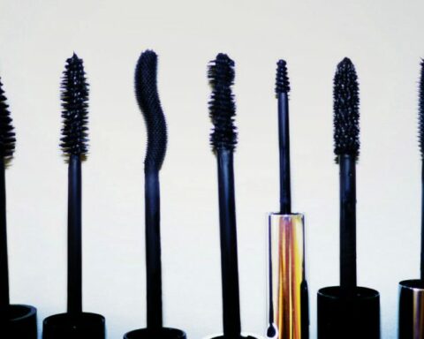 What Are the Different Types of Mascara Wand Materials