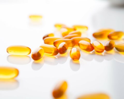 Recommended Vitamin D Dose and Risks of Taking Too Much