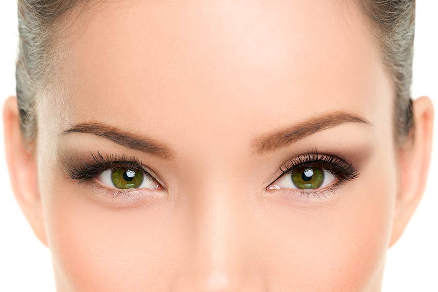 THE ANTI-AGING EYELINER TRICK THAT GIVES YOU AN INSTANT FACELIFT