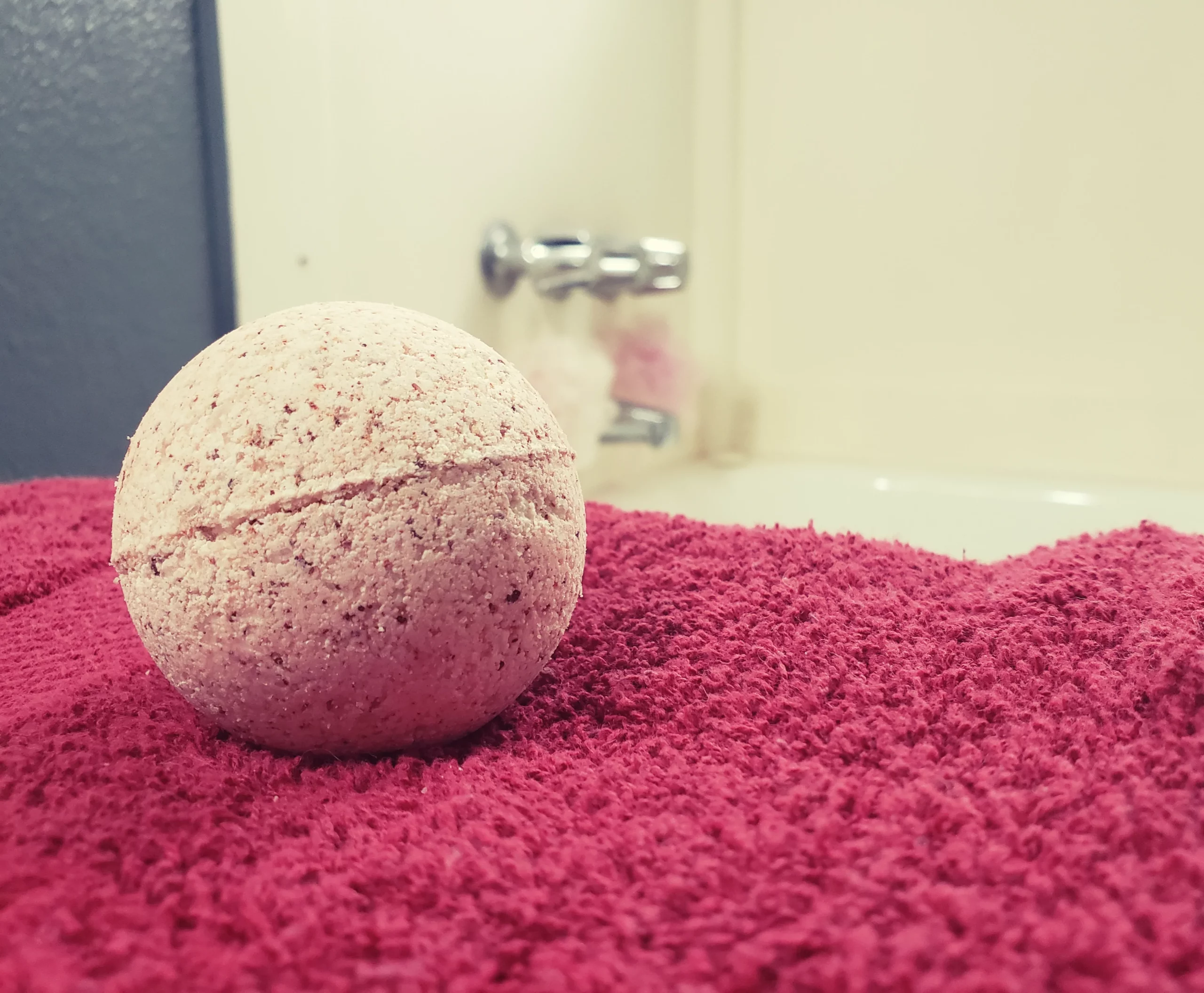 THE SURPRISING TRUTH ABOUT CBD BATH BOMBS YOU WON'T BELIEVE