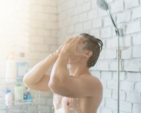 WHAT ARE THE RISKS POSED BY BAD PRACTICES IN THE SHOWER?