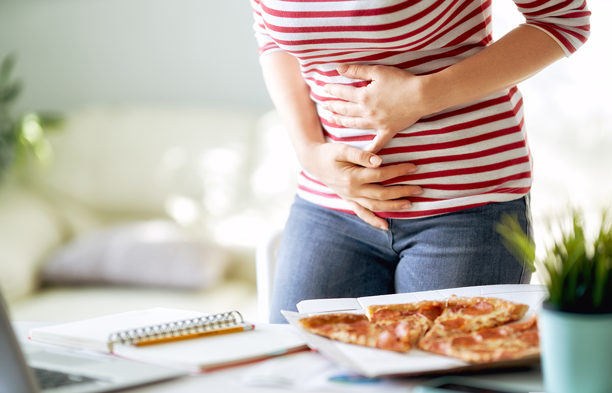 WHY YOU MIGHT DEVELOP STOMACH PAINS AFTER EATING