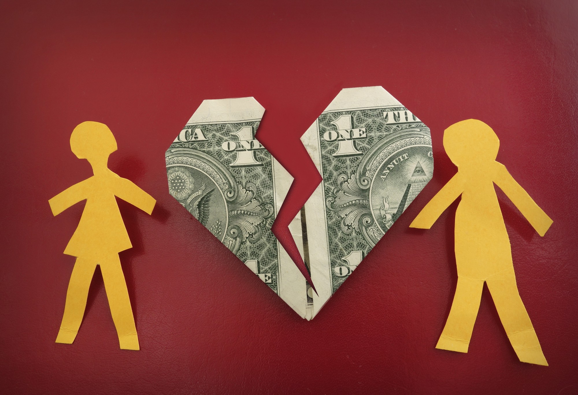 What Is a Common Relationship Money Issue That Can Lead to Complications in The Relationship