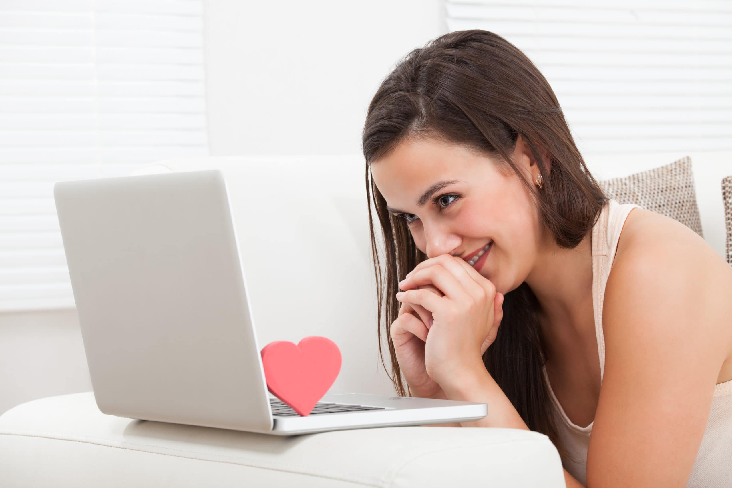 Can Online Dating Ever Lead to a Real Off-line Relationship?