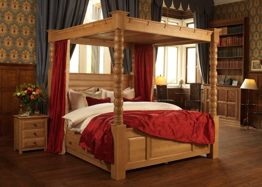 Four Poster Beds for Sex, We All Need One!