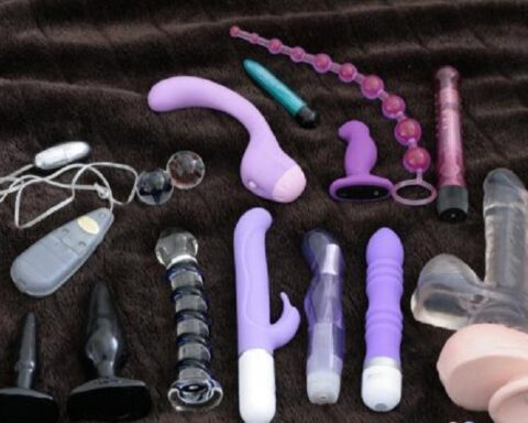 Pleasing Your Woman: Sex Toy Tips